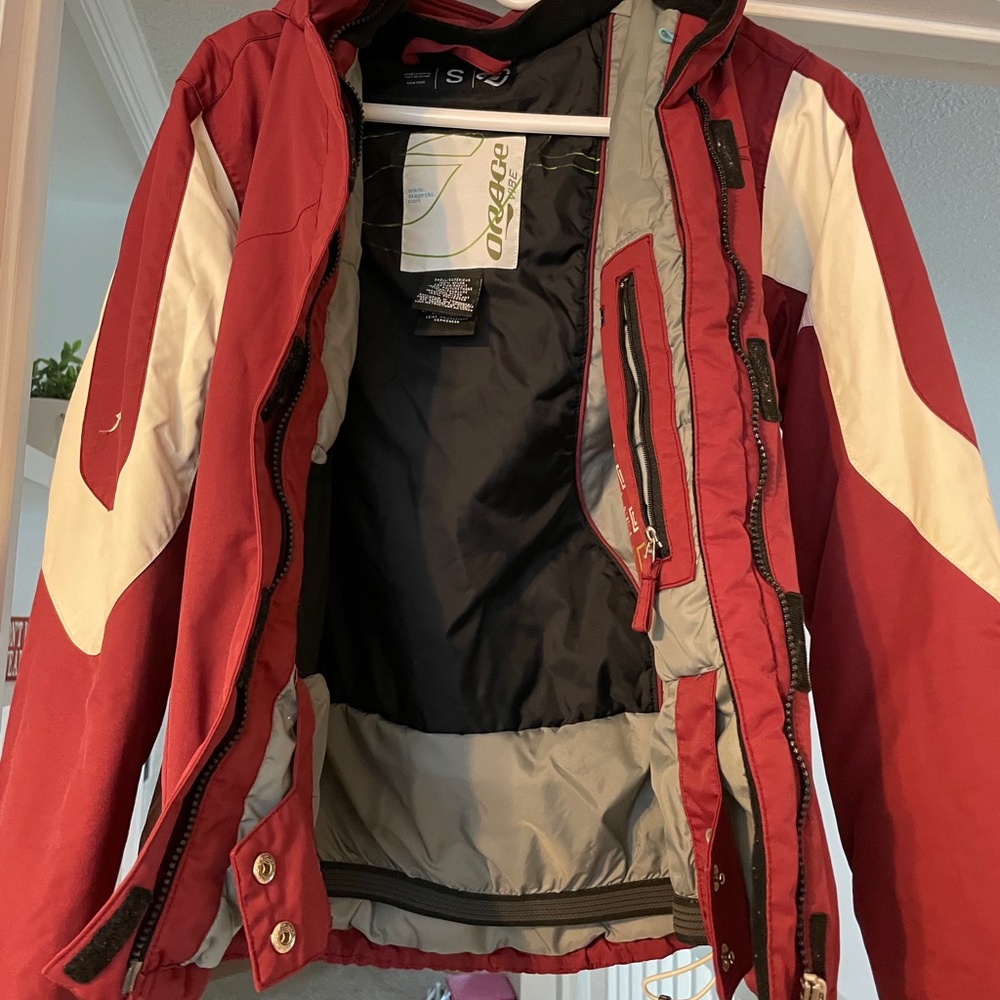 Ski Jacket - Picture 3 of 4